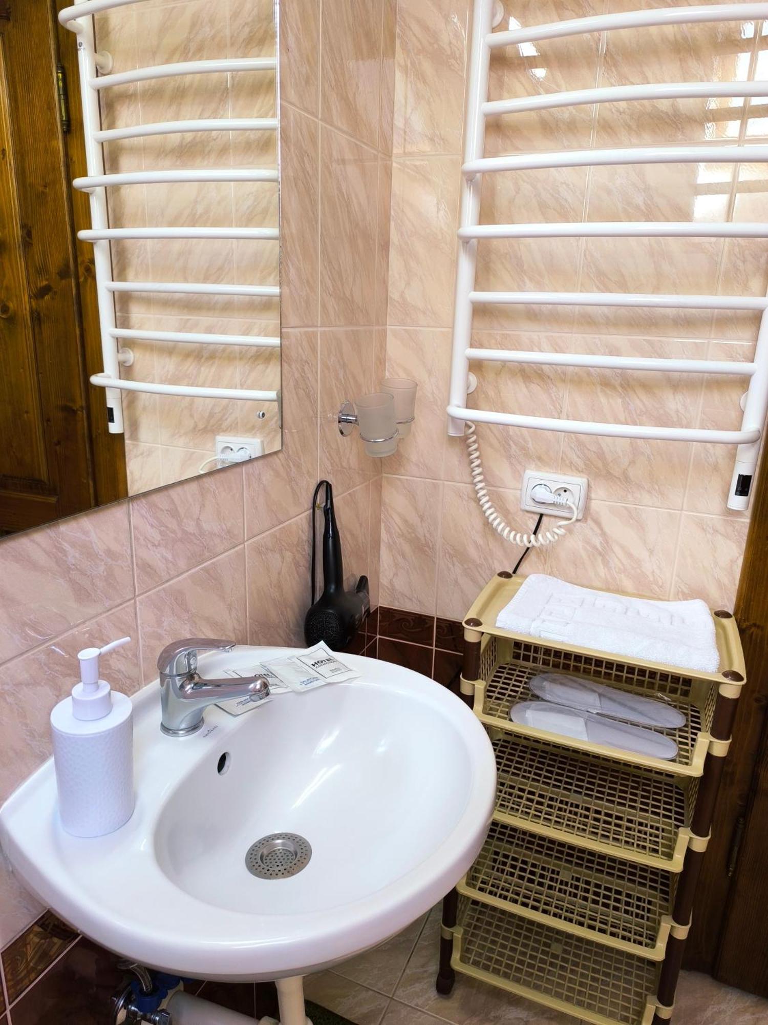 Hotel Delfin موكاشيفه الغرفة الصورة
